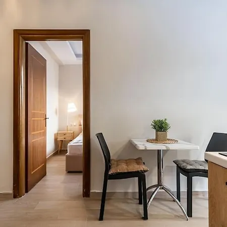 Apartament Goro's 8 - Pool, Kitchen & Parking *