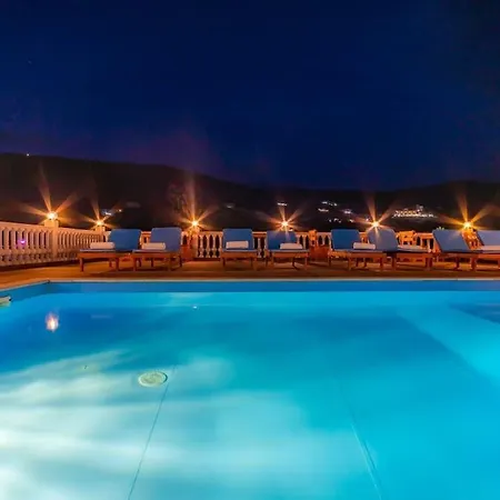 דירה Goro's 8 - Pool, Kitchen & Parking הימארה